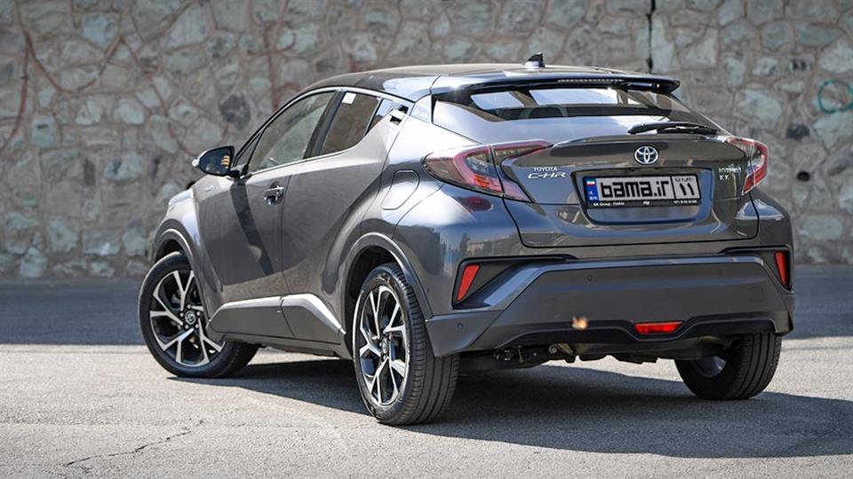 تجربه رانندگی با تویوتا C-HR هیبریدی